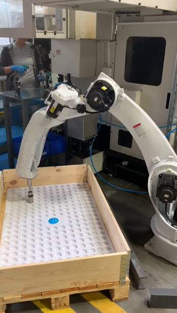 Robotska aplikacija za paletiranje